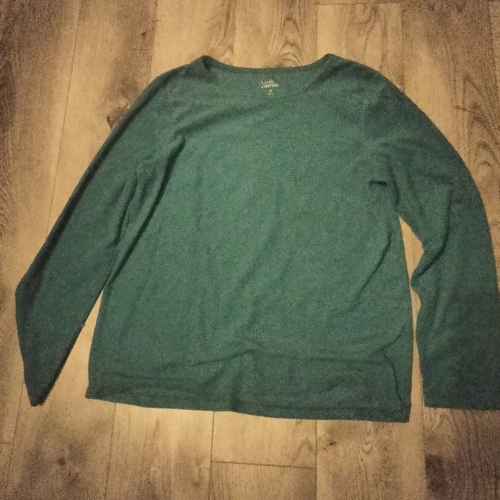 Very comfortable blue and rose Pajama set from the brand Croft and Barrow.